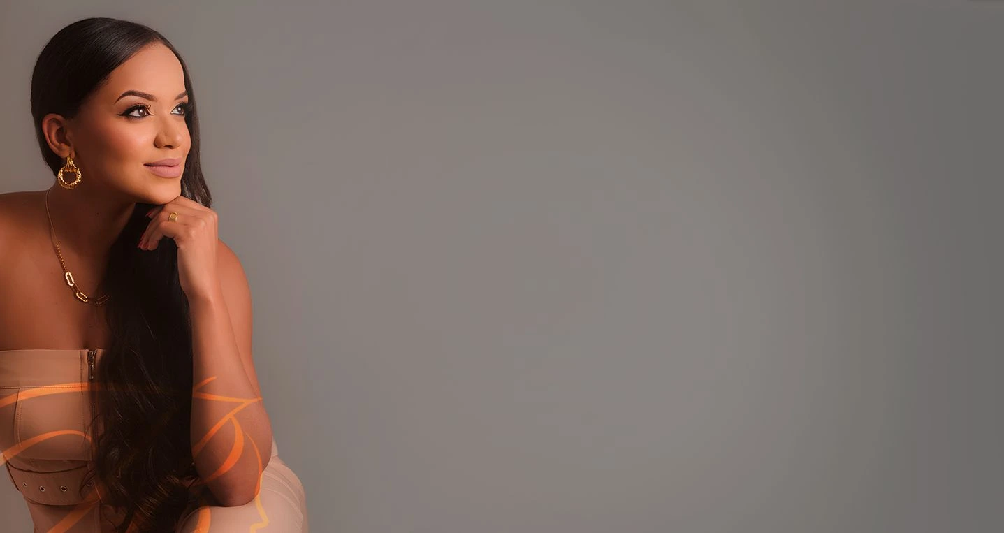 Dra. Thalía Barreto - Especialista em Estética Avançada